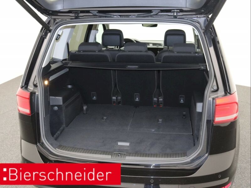 VW TOURAN 2.0 TDI - Photo