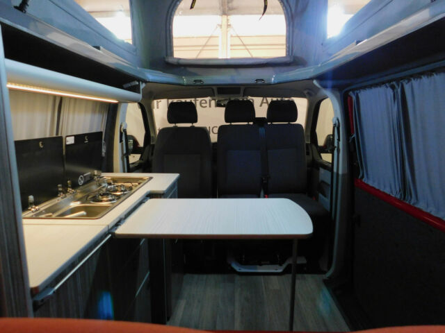 VW T5 California - Photo
