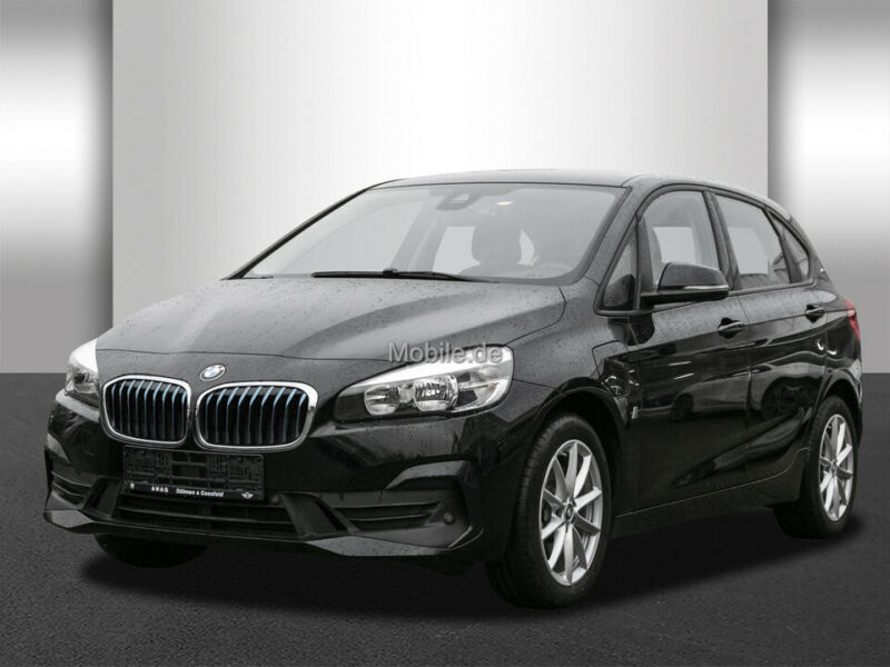 BMW 225 xe Active Tourer Navi - Photo