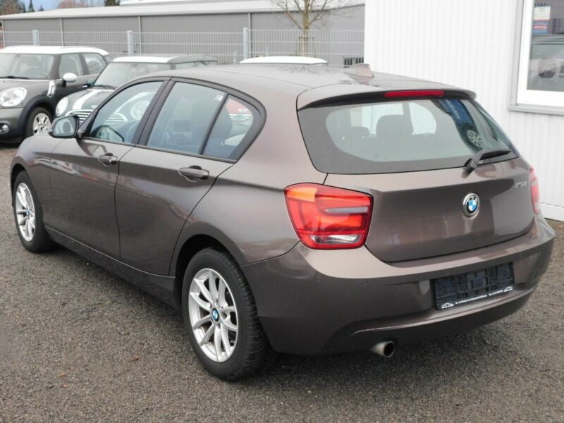 BMW 116I - Photo