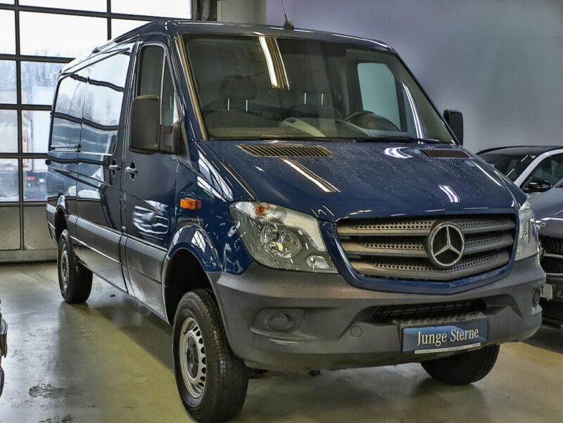 Mercedes Sprinter 316 CDI 4X4 - Photo