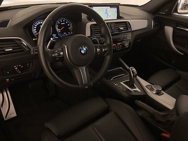 BMW M140i xDrive - Photo