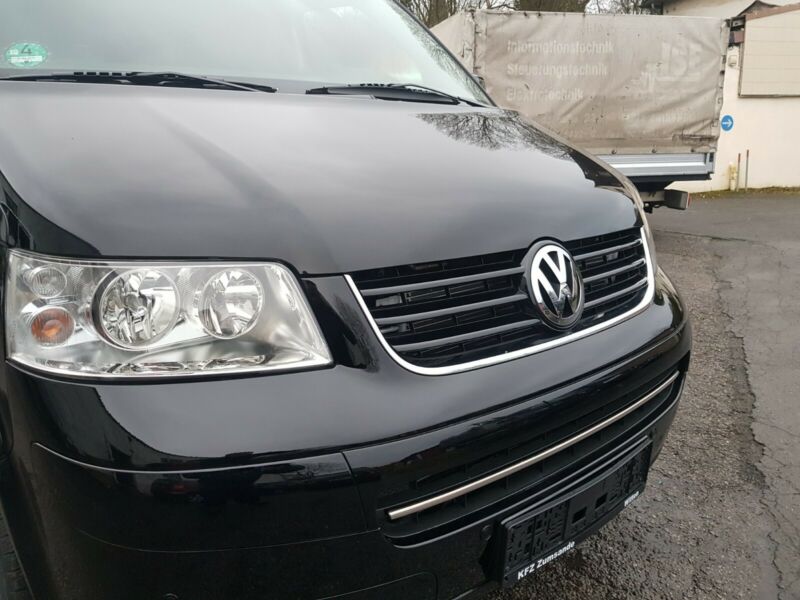 VW T5 Multivan - Photo