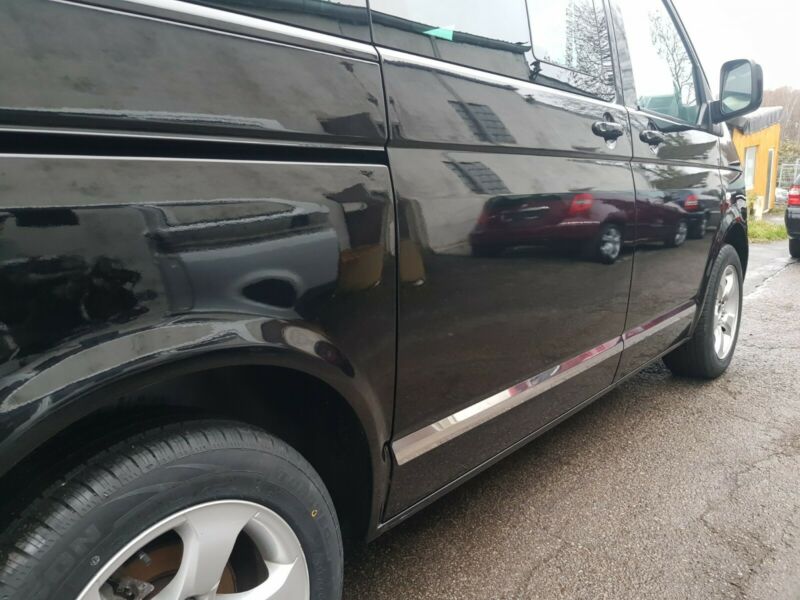 VW T5 Multivan - Photo