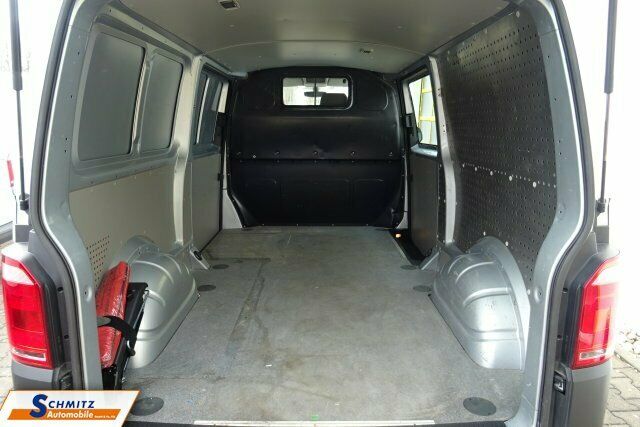 Volkswagen T6 2.0TDI DSG - Photo