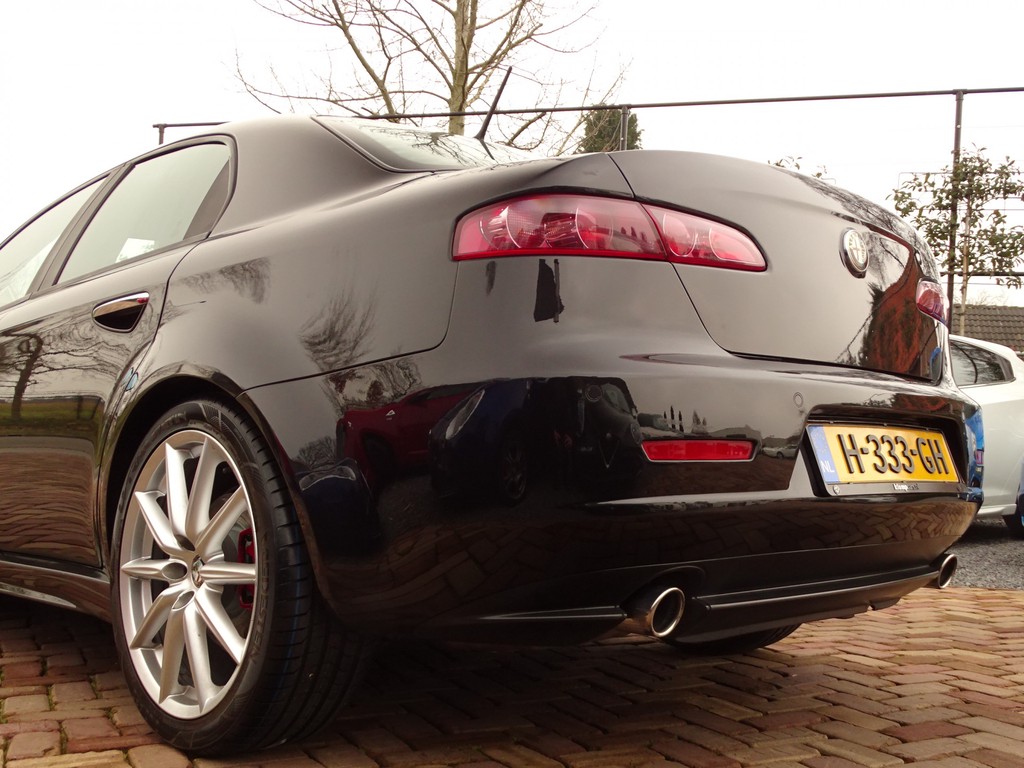 Alfa Romeo 159 1.750 TBI TI - Photo