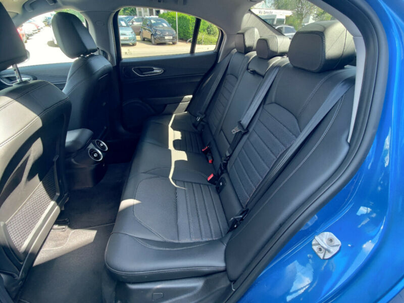 Alfa Romeo Giulia Super - Photo