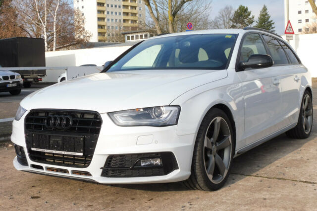Audi A4 Avant S Line Sportpaket - Photo