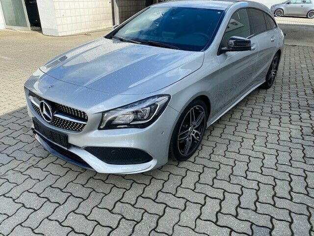 Mercedes-Benz CLA 200 Shooting Brake AMG Line - Photo