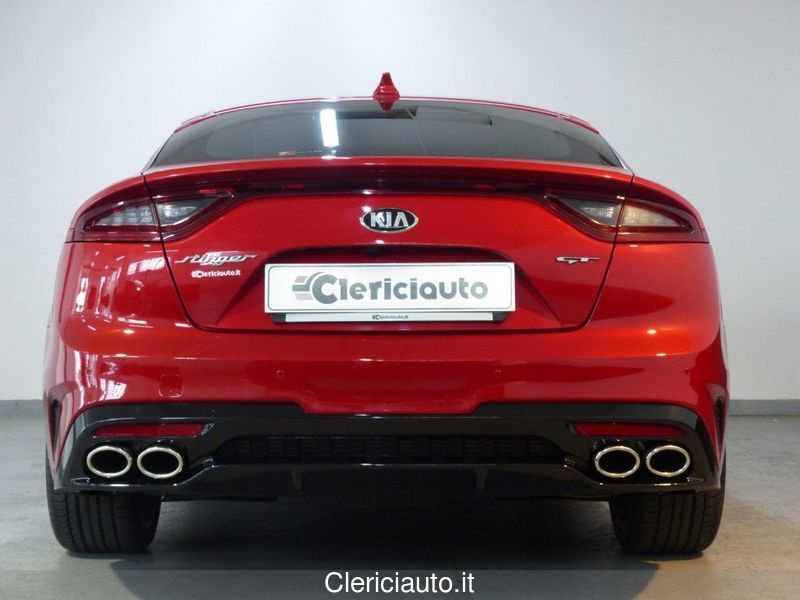 Kia Stinger 3.3 T-GDI AWD AT8 GT - Photo