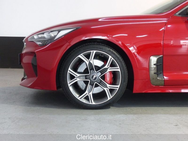 Kia Stinger 3.3 T-GDI AWD AT8 GT - Photo
